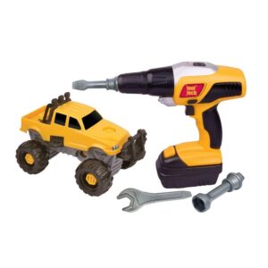 Take apart Truck with Power Drill - Image 3